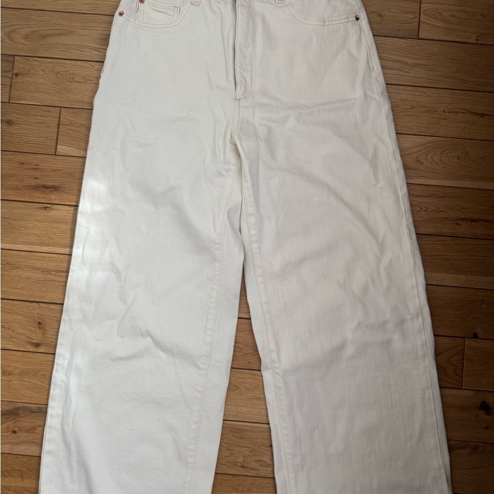 White Wide-Leg Jeans